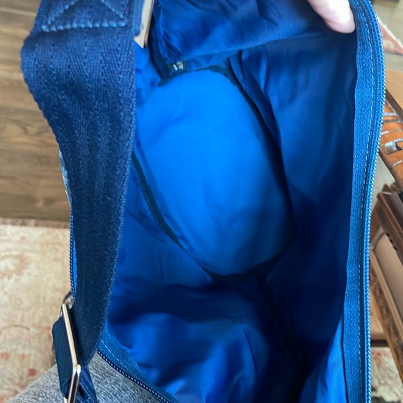 🛍️🛍️HOST PICK⭐️🛍️ Stunning ETRO nylon bag - Picture 10 of 14